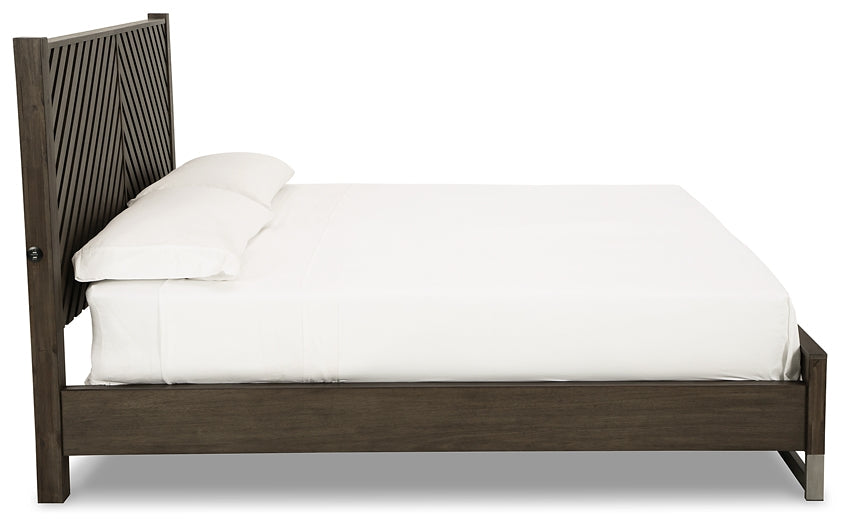Lit à panneaux Arkenton King avec commode et coffre à miroir