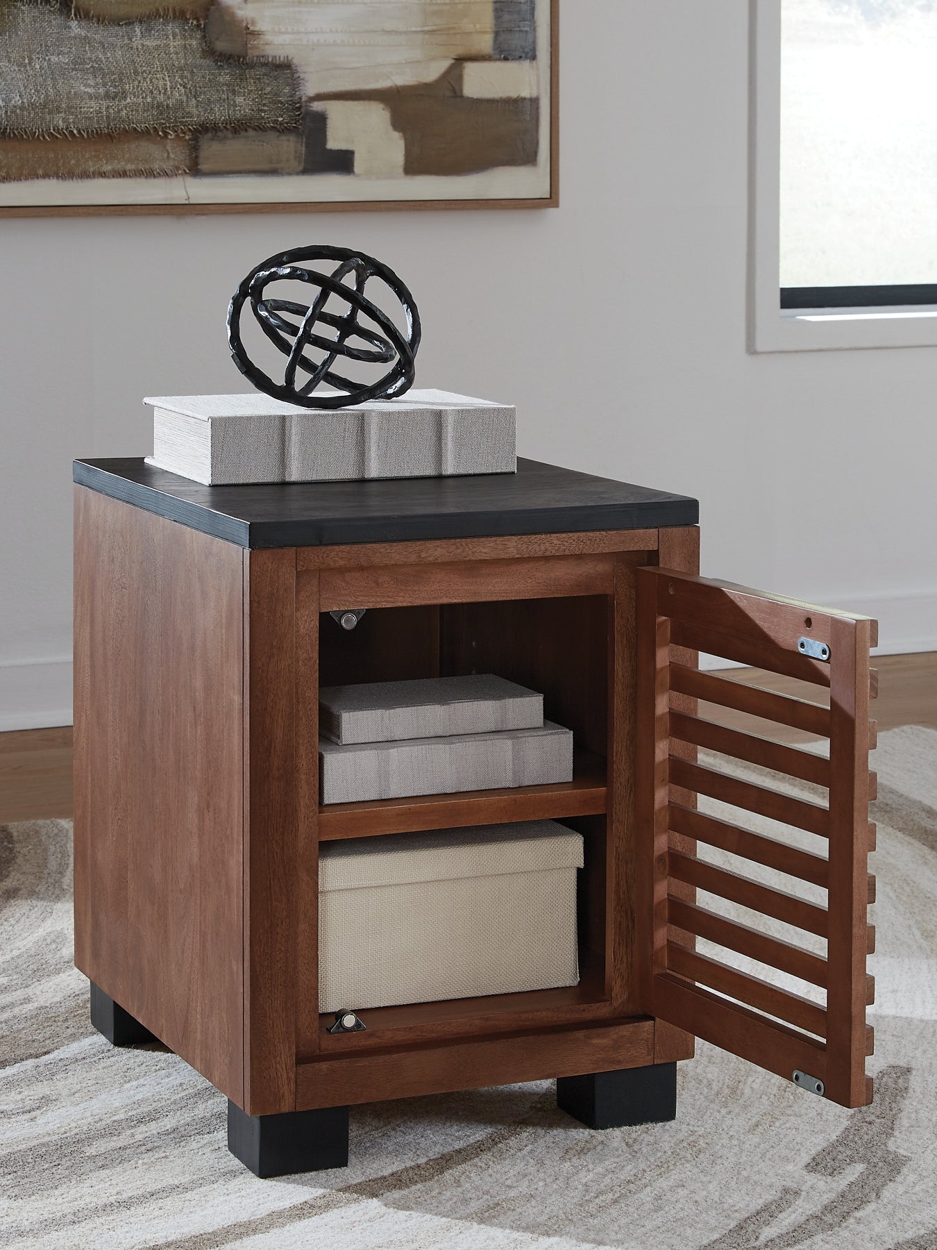 Table d'appoint Kallari Chair