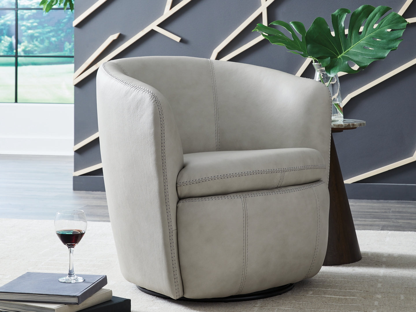 Fauteuil d'appoint pivotant Kierreys