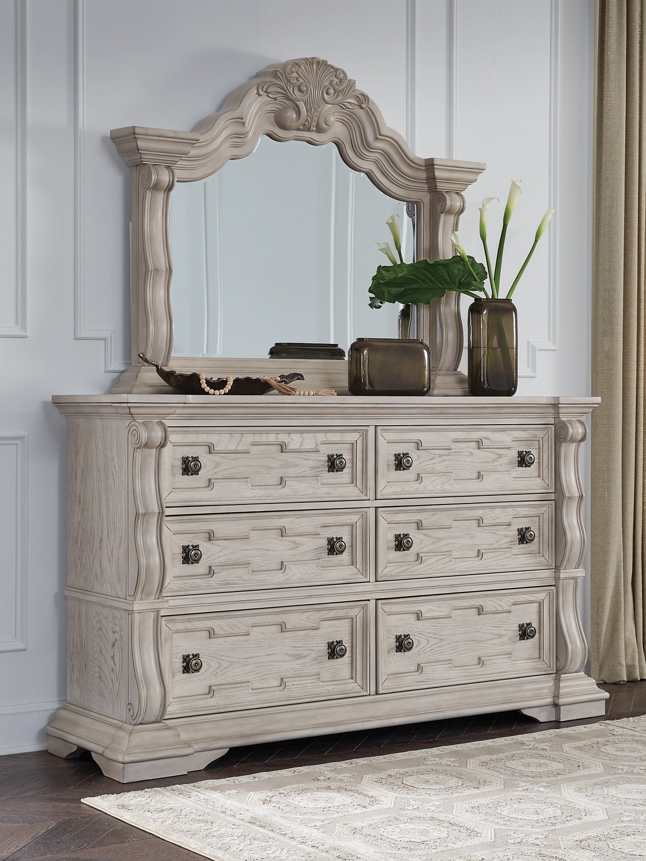 Commode et miroir Bruchandi